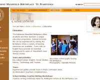 Katherine Mansfield House, design by McGovern & Associates. This commercial site, in the early 2000s, was a trail-blazer in the sense of using CSS for positioning.